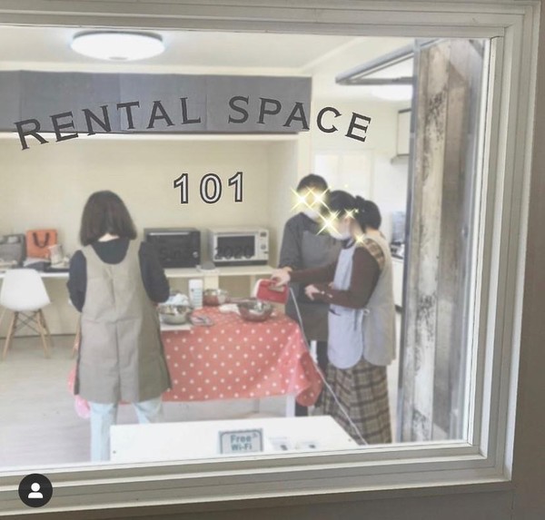 窓からの教室の様子です。見学も可能です。