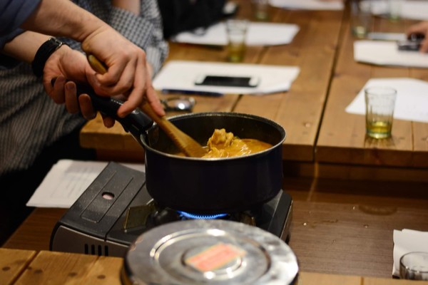 教室はデモンストレーション型式なのでお気軽参加頂けます。