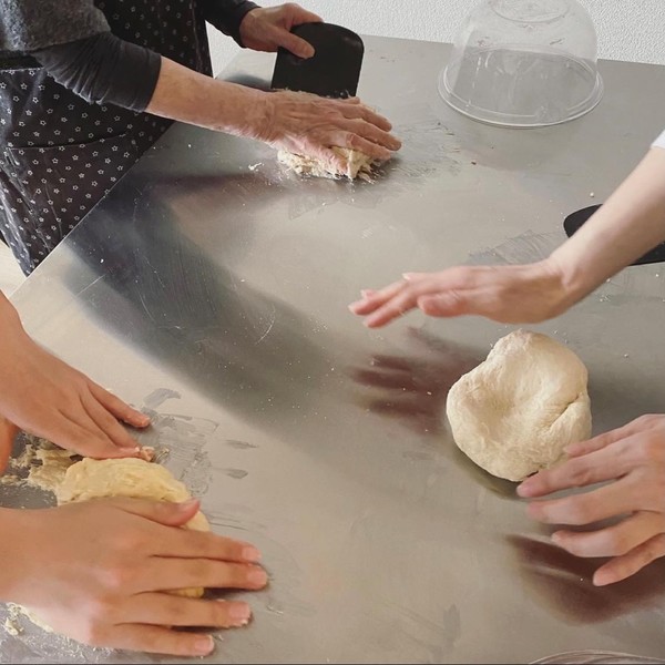 手ごねでレッスンしています♪