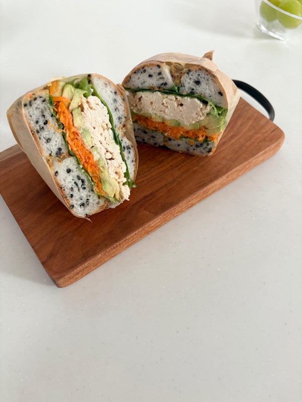 米粉のベーグルサンド