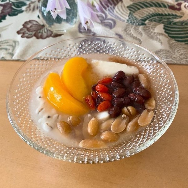 薬膳料理会のデザート、豆花です。