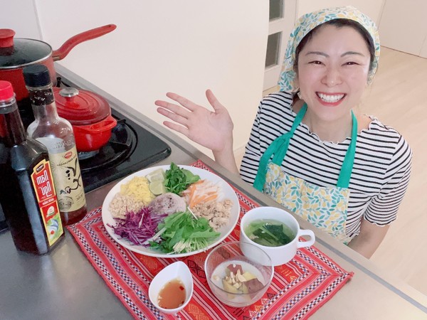 ベトナム料理のレッスンを少人数のオンライン制で開催しています
