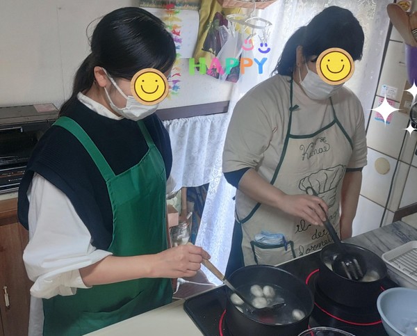 季節限定秋のお団子ボックスのお団子作り