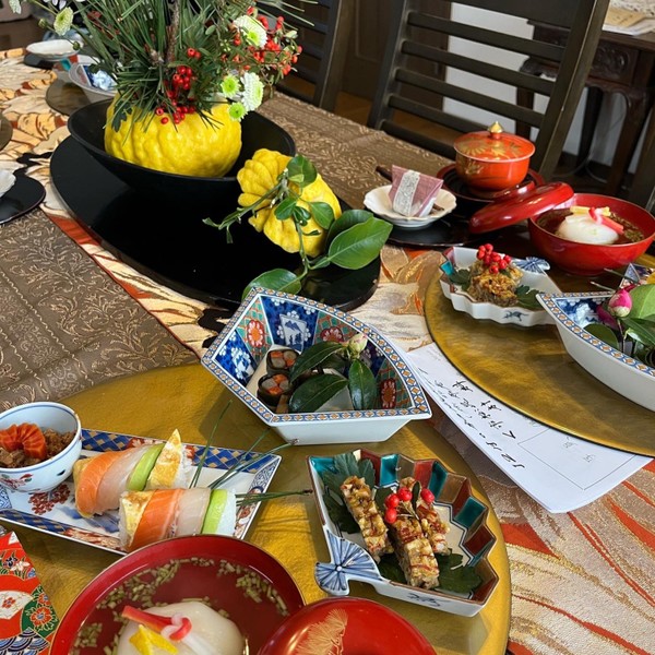 12月はお節料理(50種類目)で、変わりお節になります。