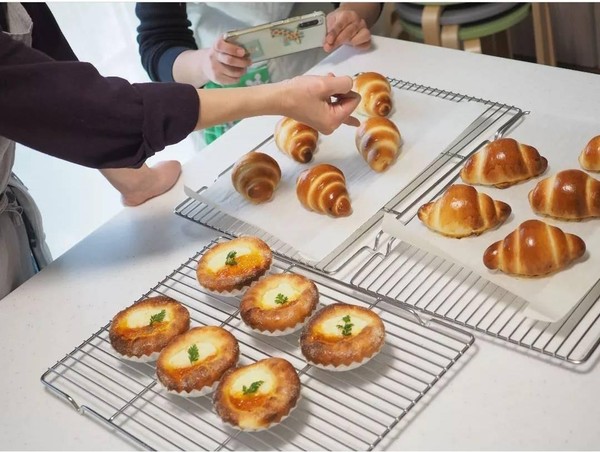 作ったパンの撮影は絶対　美味しそーーー