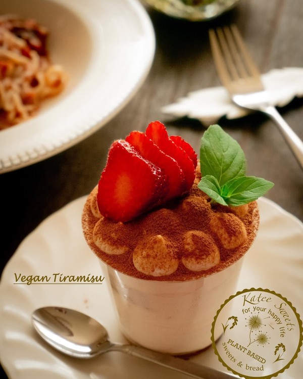 濃厚なVeganティラミスは大人気のレッスンです♡