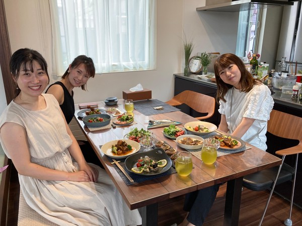 作った後はゆっくりランチ♪