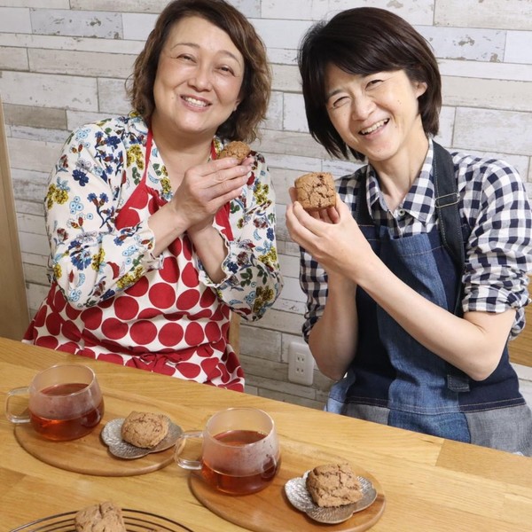 ご試食時、とっても素敵な笑顔のお二人です