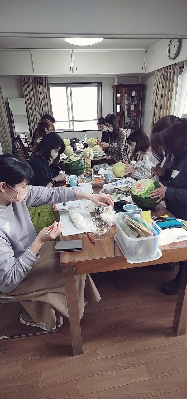 フルーツカービングレッスン
