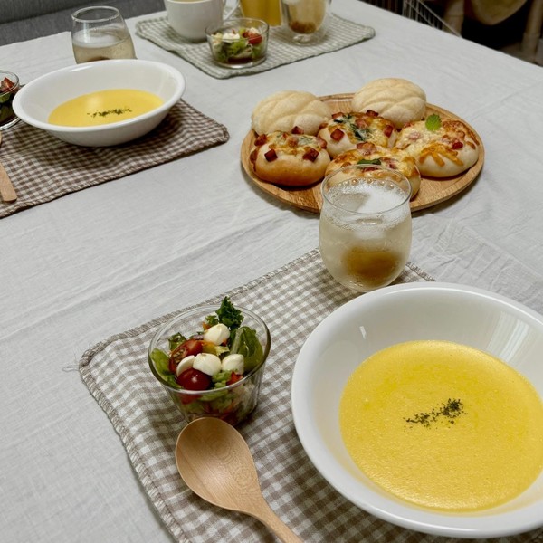 軽食付きでは、一部講師の作る米粉パンもお出ししています◎