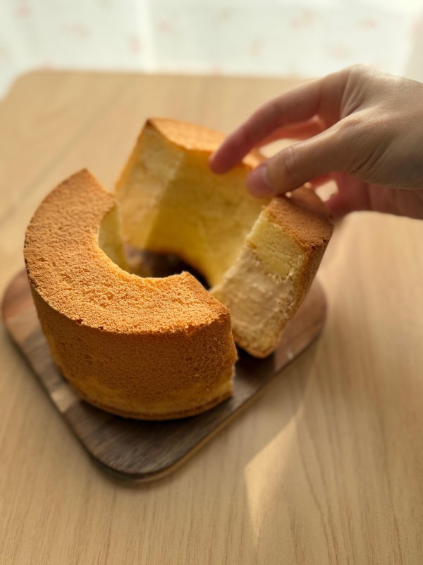 米粉シフォンケーキ　キャラメルクリーム入り