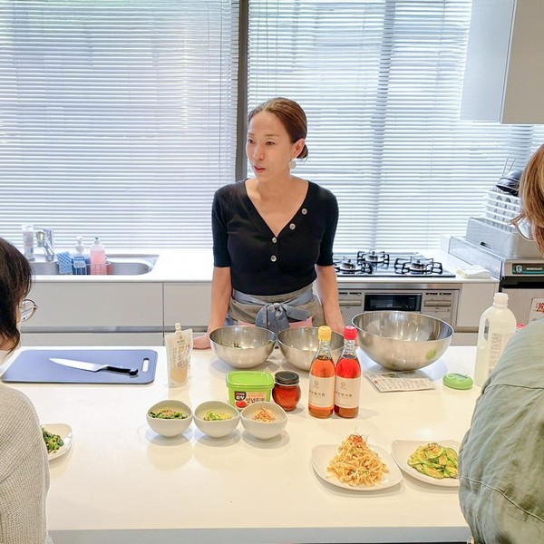 rin先生の「韓国調味料と3種の発酵ナムル」レッスンの様子