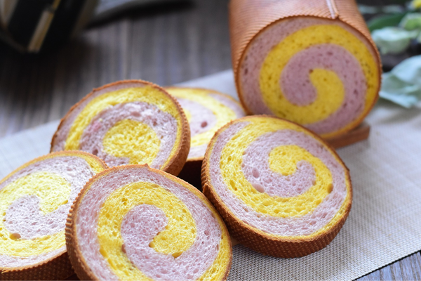 2024-10 １DAY　かぼちゃと紫芋のまんまるパン