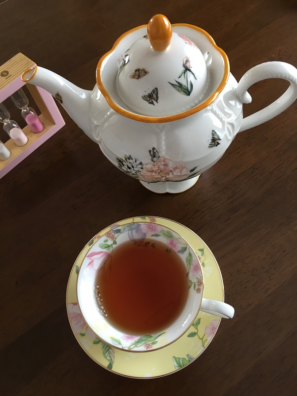 パン基本コースは発酵中にティータイムがあります。