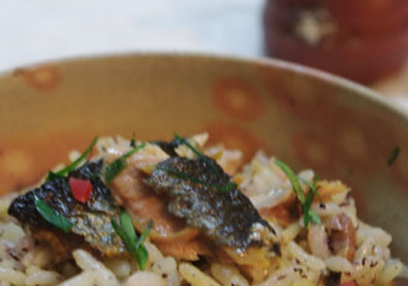 秋刀魚と貝割れ大根の混ぜご飯