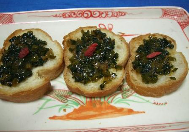 Banh　my　hanh　<青ネギのフランスパンカナッペ>