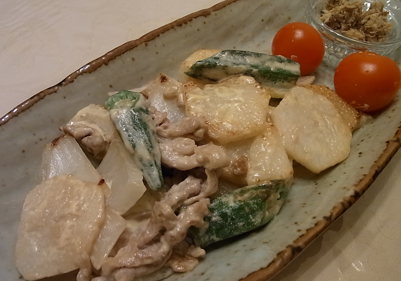 長いもと豚肉のマヨネーズ炒め
