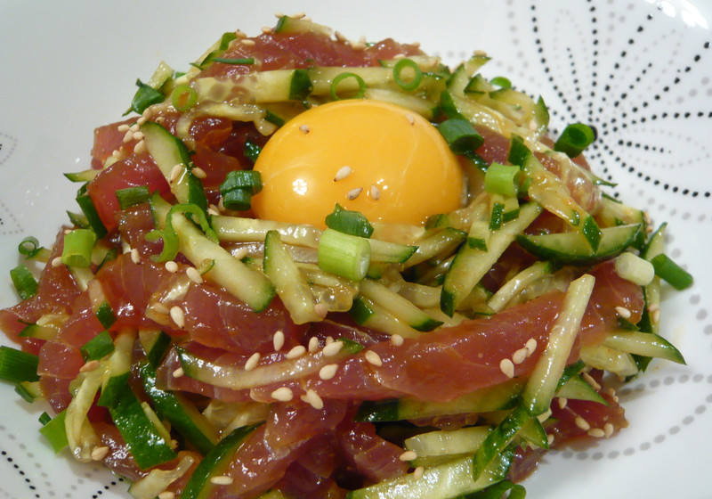 まぐろのユッケスタイル