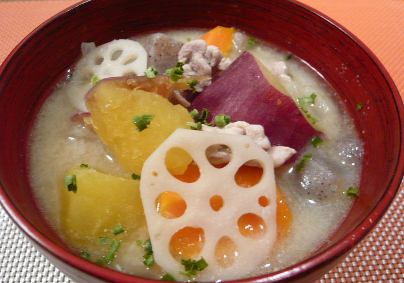 サツマイモたっぷり豆乳豚汁