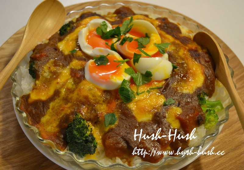 ★半熟たまごのっけ！カレードリア★