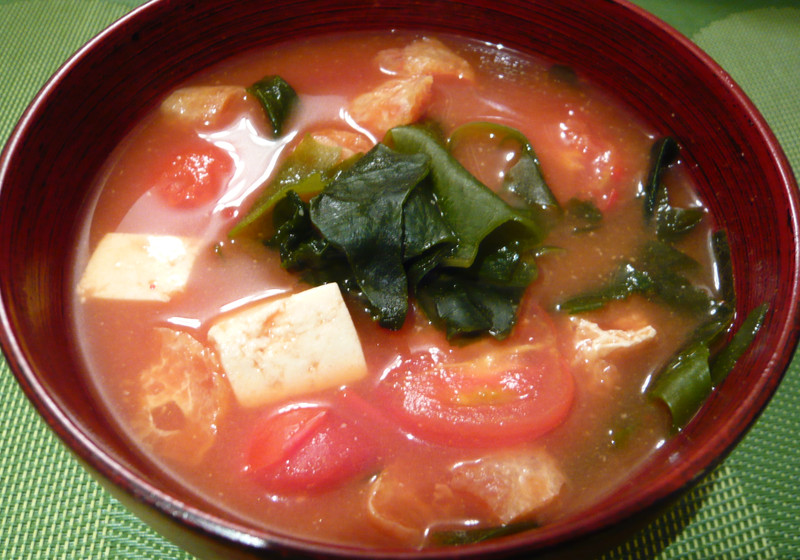 トマトの味噌汁