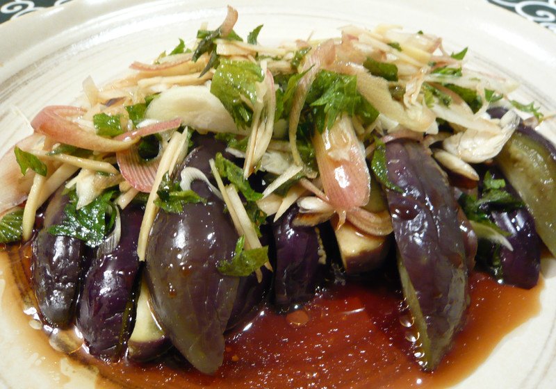 ナスのたっぷり香味菜のせ