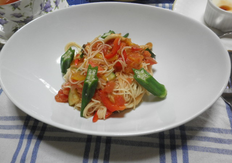 夏野菜の冷製パスタ