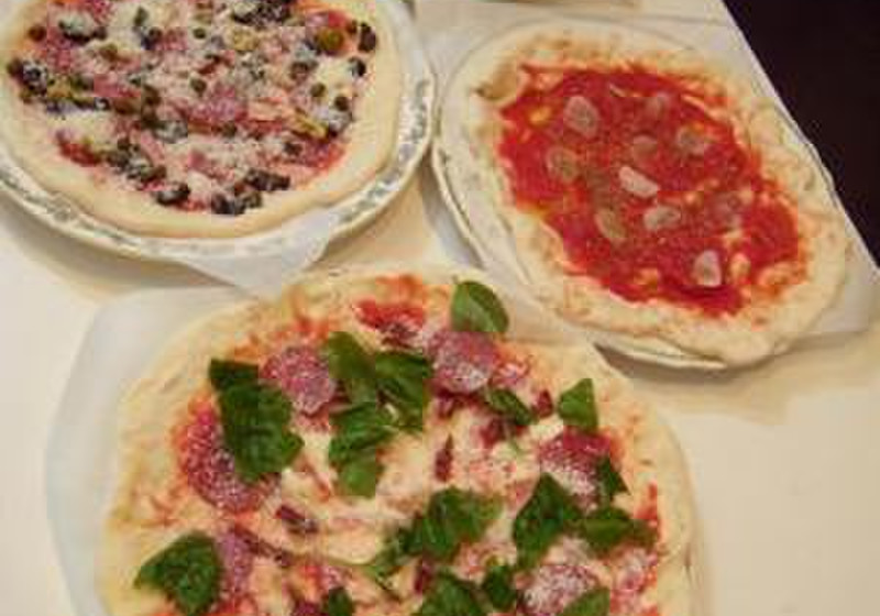 イタリア料理　ナポリピザ/ローマピザ