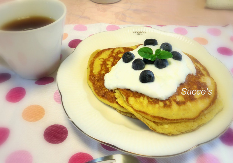 米粉・黒糖配合のヨーグルトパンケーキのレシピ