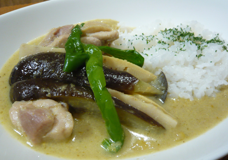 コーンクリームグリーンカレー