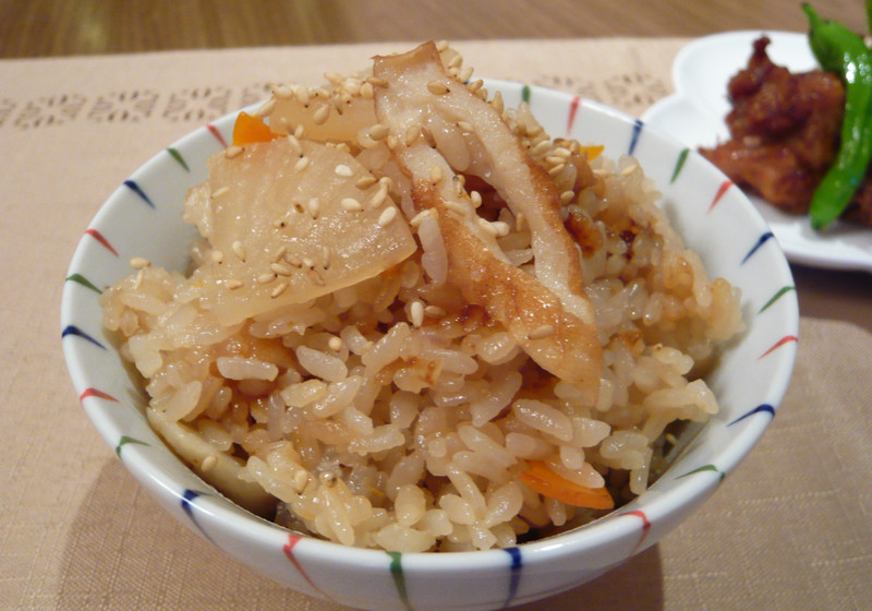 大根とちくわの炊き込みご飯