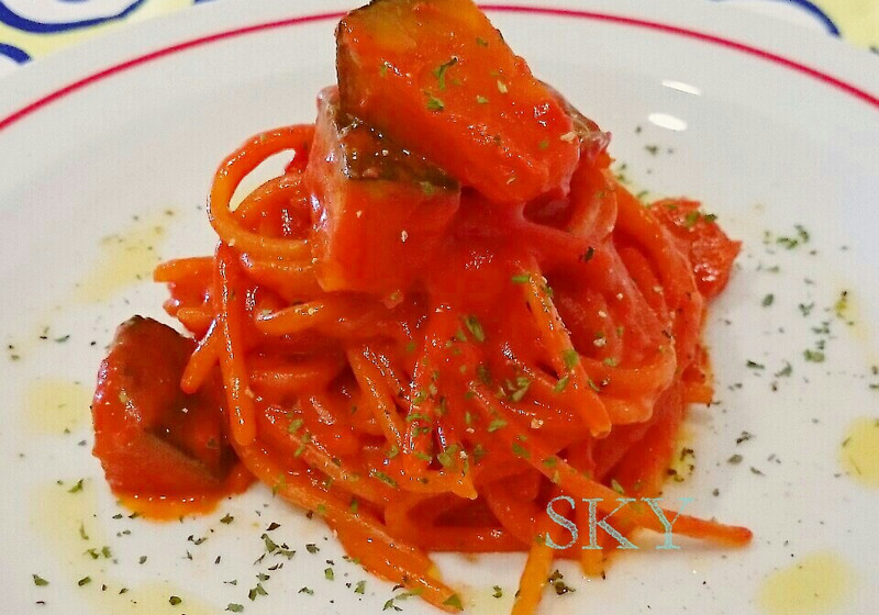 フライパン1つで夏野菜ジュースのパスタ