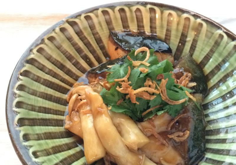 ベトナム風煮魚