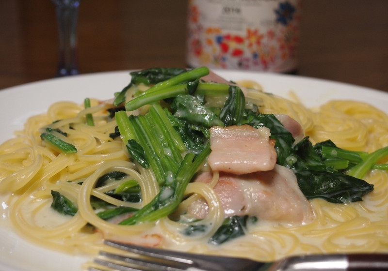 ほうれん草のクリームパスタ