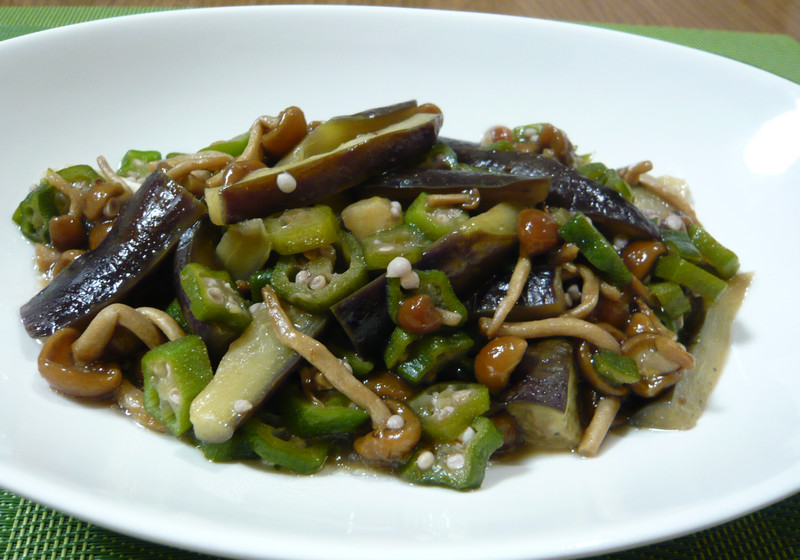 ナスとねばねば野菜の生姜煮
