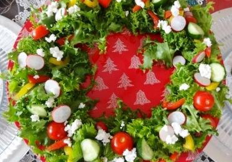 クリスマスリースサラダ