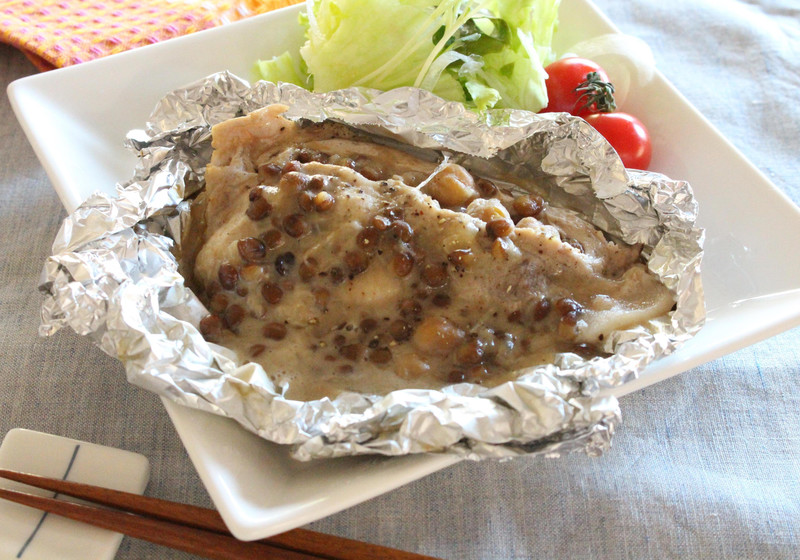 豚肉とダルーラスープのホイル焼き