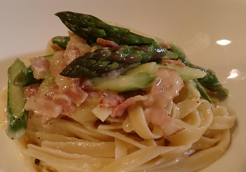 アスパラのカルボナーラスタイル