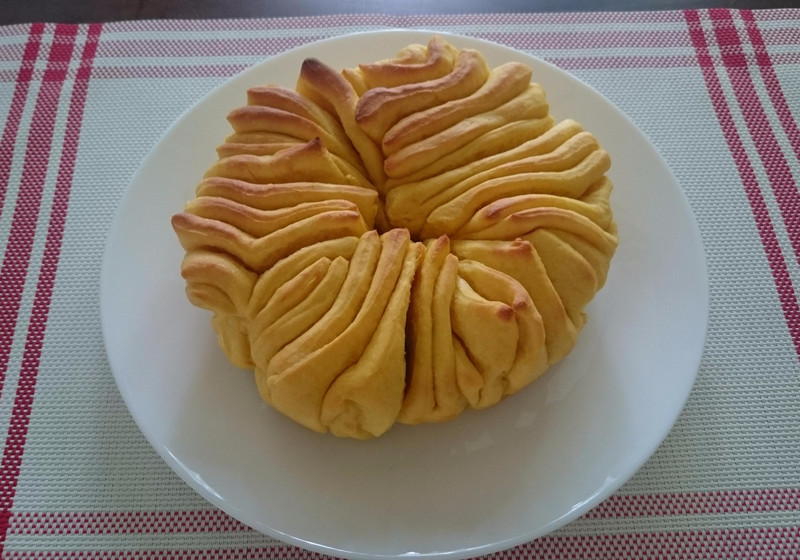 めくめくカボチャパン