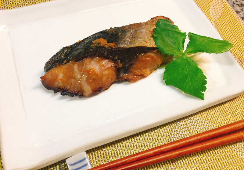 しょうがみりんで作る！鰤の漬け焼き