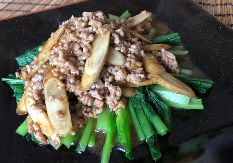 ごぼうとひき肉のあんかけ