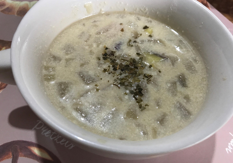 冬野菜の豆乳スープ