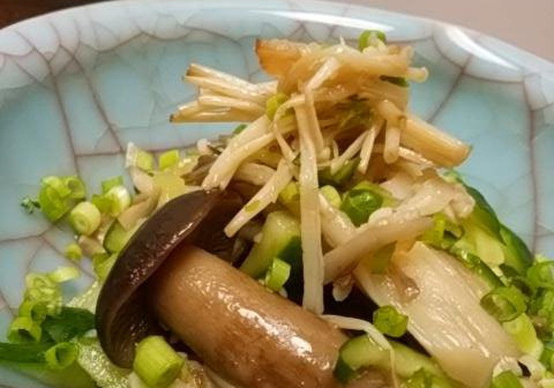 きのこと焼き豚の和え物