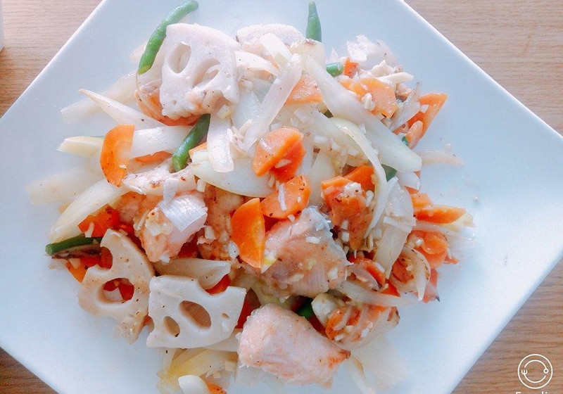 万能塩だれで炒め物＆お味噌汁