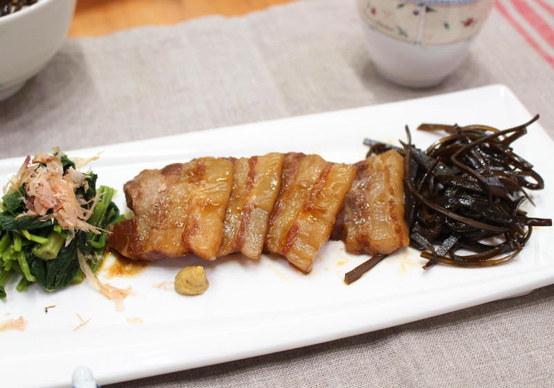 昆布も一緒に美味しい！チャーシュー