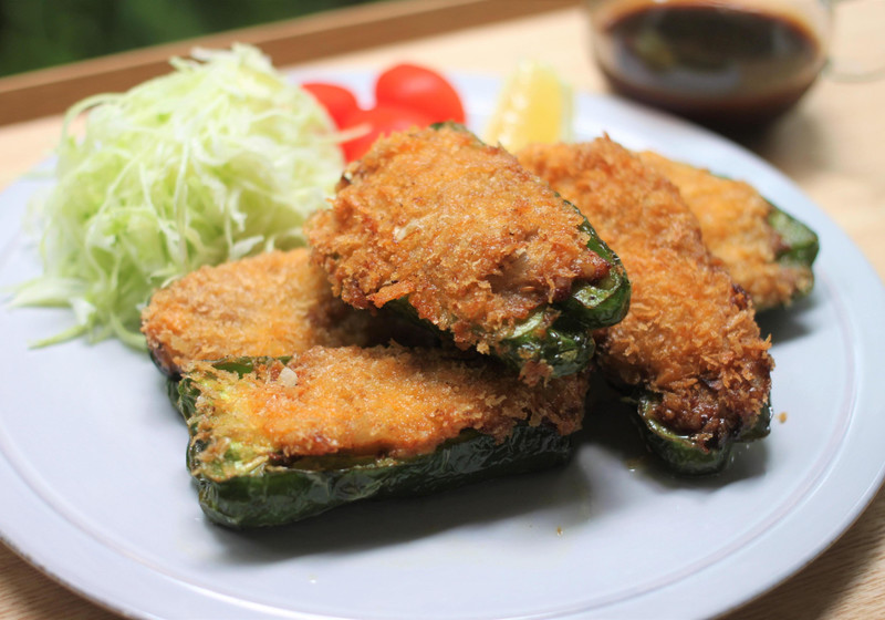 ピーマンの肉詰めフライ