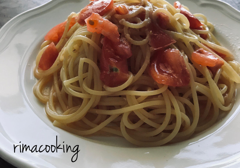 混ぜるだけ！塩麹とトマトパスタ🍅