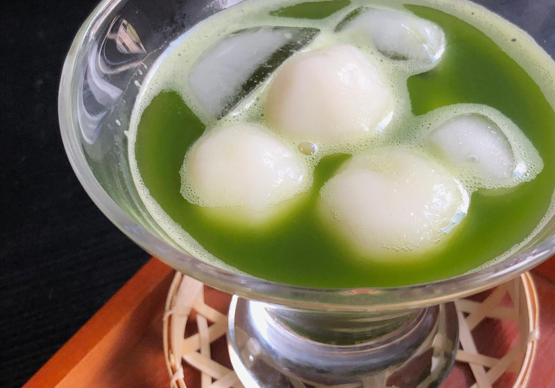 ひんやりもちもち～　お抹茶白玉