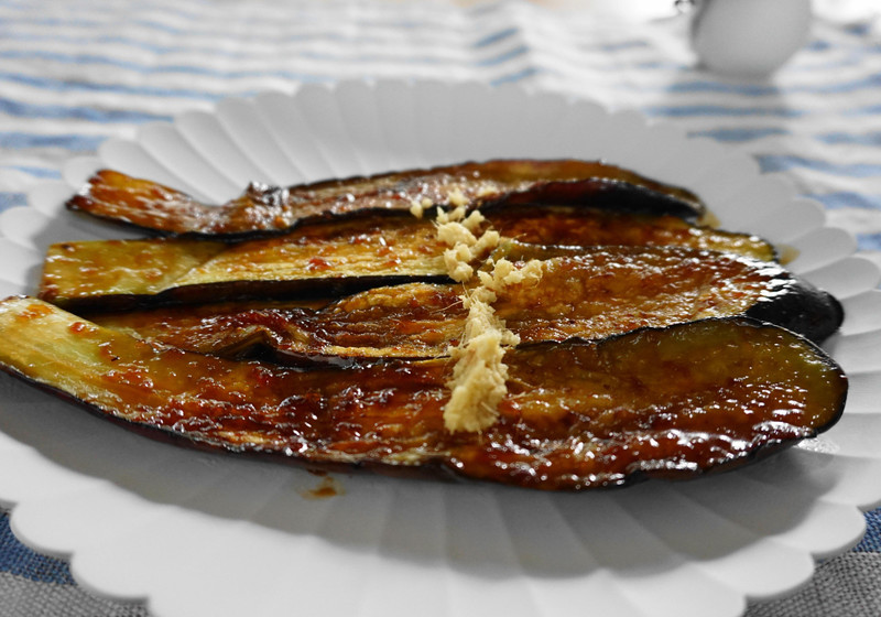 ナスのしょうが焼き