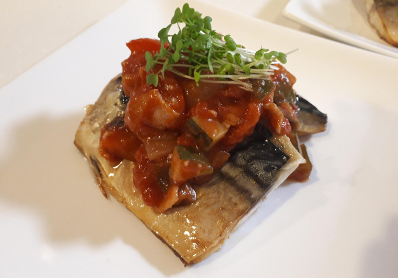 鯖のひんやりラタトゥイユのせ